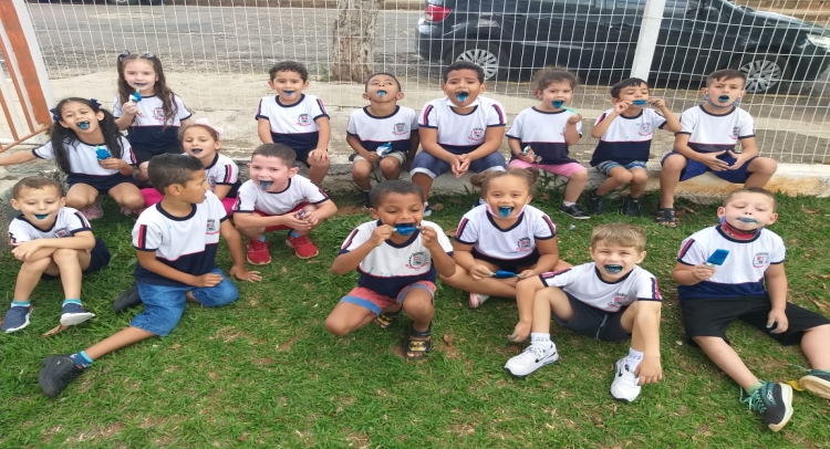 SEMANA DA CRIANÇA MOBILIZA TODAS AS ESCOLAS MUNICIPAIS DE TAPIRATIBA